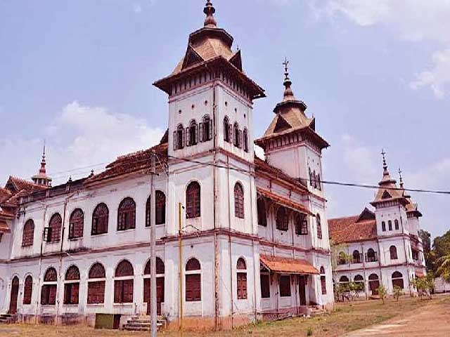 kowdiar-palace
