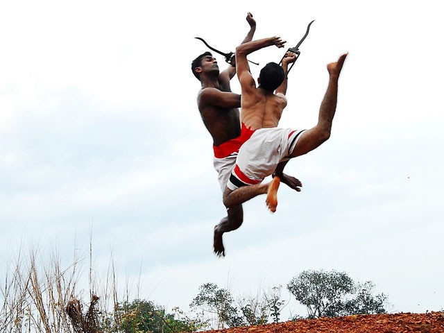 7 Most Famous Traditional Art and Dance Forms of Kerala