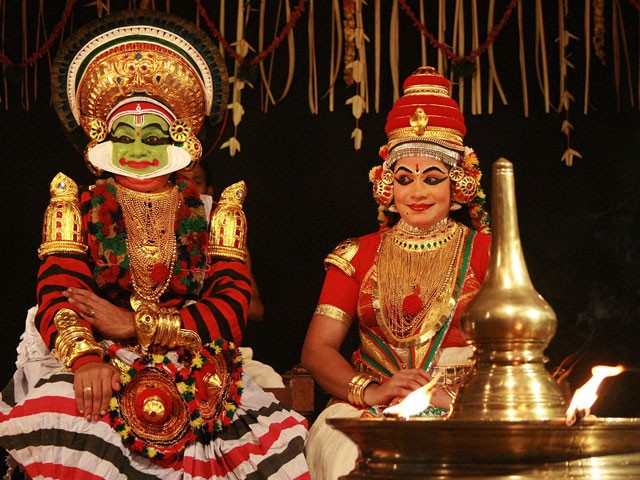 7 Most Famous Traditional Art and Dance Forms of Kerala