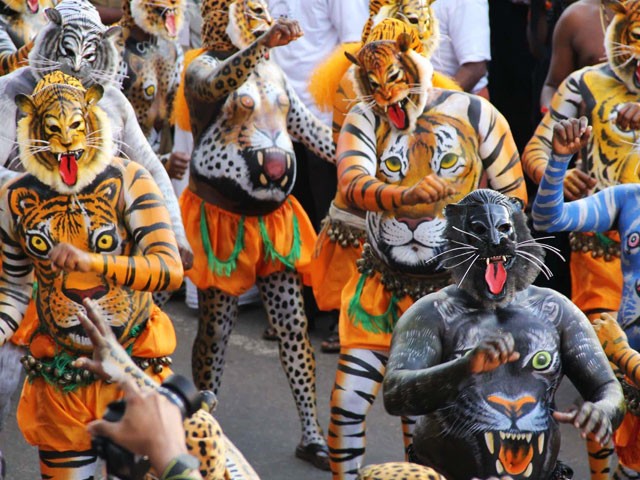 7 Most Famous Traditional Art and Dance Forms of Kerala