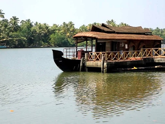 9 Offbeat Backwater Destinations in Kerala