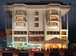 Hotel Abad Plaza Cochin