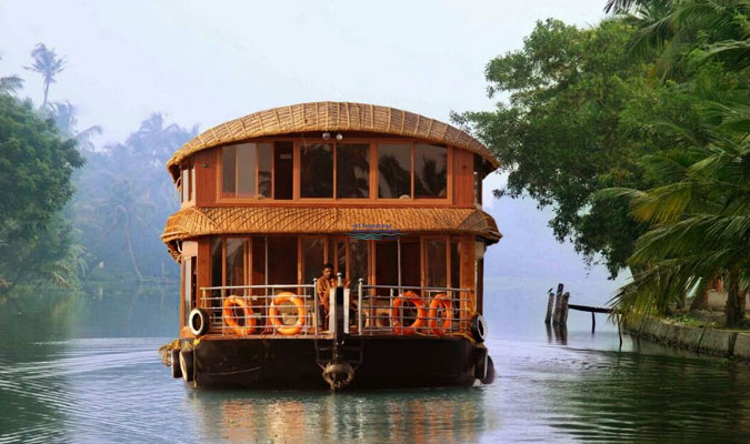 Backwater Tours of Kerala